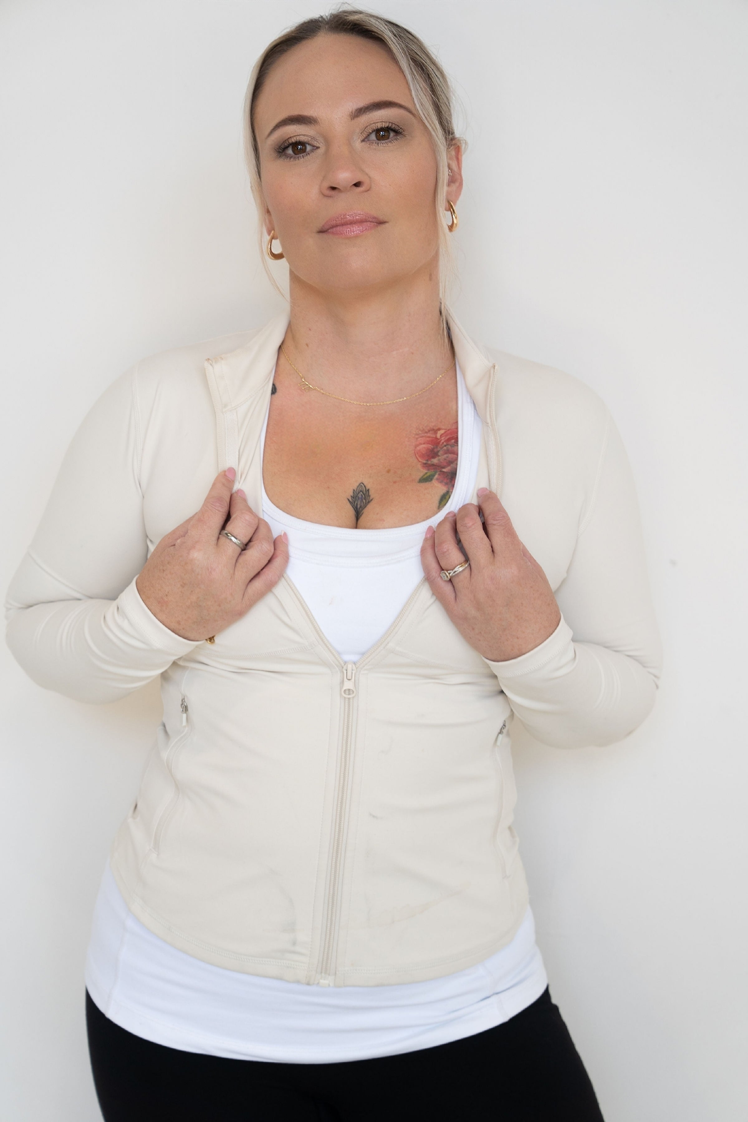 Vanilla Cream Contour Zip up Jacket